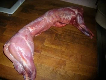 Rezept: Hauptgericht / Wildrezept: Weihnachtliche Hasenpfanne Bild Nr. 2 Hauptgericht / Wildrezept: Weihnachtliche Hasenpfanne - Rezept - Bild Nr. 2