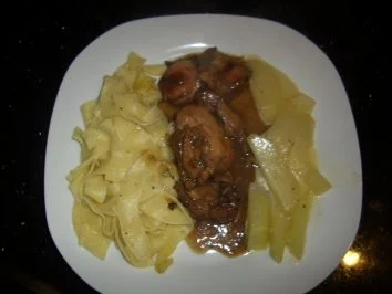 Rezept: Hauptgericht / Wildrezept: Weihnachtliche Hasenpfanne Hauptgericht / Wildrezept: Weihnachtliche Hasenpfanne - Rezept