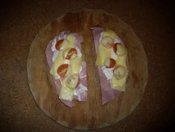 Kleine Mahlzeit: Überbackenes Schinkenbrot - Rezept