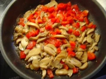 Hähnchenbrust nett verpackt... mediteran angehaucht... - Rezept - Bild Nr. 6