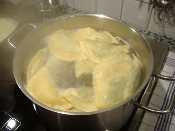 Rezept: Ravioli mit Spinat und Ricotta Ravioli mit Spinat und Ricotta - Rezept