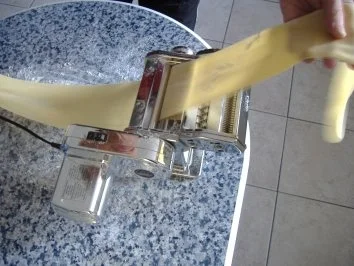 Rezept: Ravioli mit Spinat und Ricotta Bild Nr. 3 Ravioli mit Spinat und Ricotta - Rezept - Bild Nr. 3