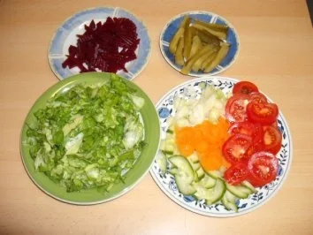 Rezept: Mary's Bunter Salat mit Schweinehals Bild Nr. 3 Mary's Bunter Salat mit Schweinehals - Rezept - Bild Nr. 3