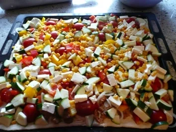 Hackfleischkuchen mit Oliven - Rezept