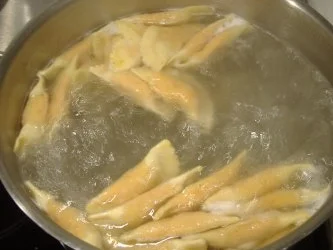 Rezept: Ravioli mit Kürbisfüllung Bild Nr. 6 Ravioli mit Kürbisfüllung - Rezept - Bild Nr. 6