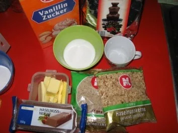 H A S E L N U S S - N O U G A T - E C K E N - Rezept - Bild Nr. 2