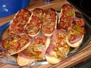 Snack: Zweierlei Baguette-Brötchen,überbacken! - Rezept