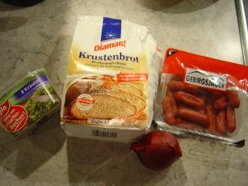 Salami-Brötchen-Snak für den Kartenabend... ergibt ca. 20 Stück - Rezept - Bild Nr. 3