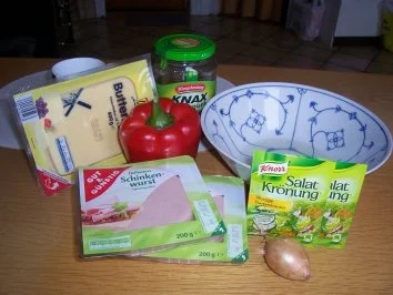 Rezept: Salat...Einfacher Wurstsalat Bild Nr. 2 Salat...Einfacher Wurstsalat - Rezept - Bild Nr. 2