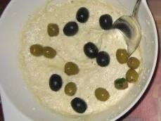 Oriental. Vorspeisen (2): Zucchinimus mit Schaftskäse - Rezept