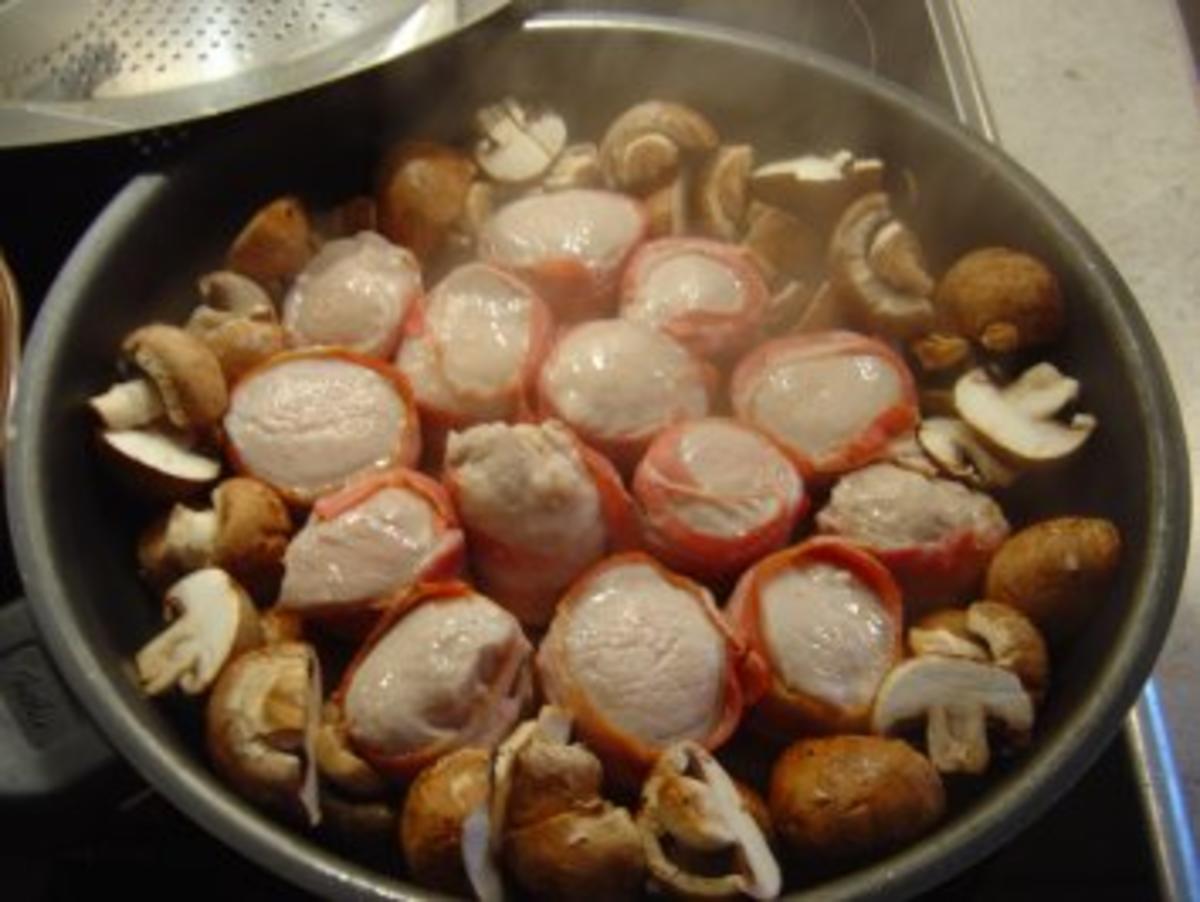 Förster-Medallions überbacken mit braunen Champignons - Rezept - Bild Nr. 4