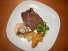 Rezept: Rinderfilet mit Austernpilzen und Wedges Rinderfilet mit Austernpilzen und Wedges - Rezept