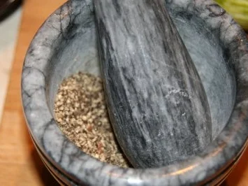 Rezept: Lachs, gebeizt mit Wasabidip Bild Nr. 7 Lachs, gebeizt mit Wasabidip - Rezept - Bild Nr. 7