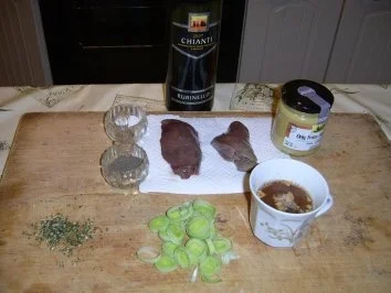 Gänseleber an Thymian,- Lauch,-  Rotwein,- Jägersauce - Rezept - Bild Nr. 3