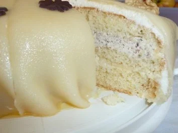 Marzipantorte mit Eierlikör - Rezept