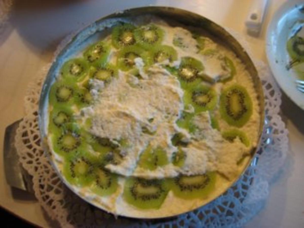 Kiwi - Kokos - Torte - Rezept - Bild Nr. 6