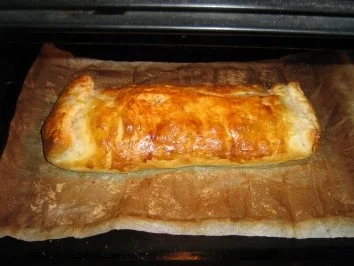 Rezept: Hähnchenbrustfiletstreifen mit Pfifferlingen im Blätterteigmantel Bild Nr. 9 Hähnchenbrustfiletstreifen mit Pfifferlingen im Blätterteigmantel - Rezept - Bild Nr. 9