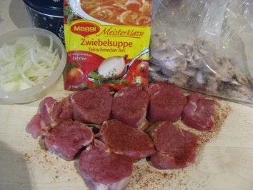 Rezept: Zwiebel - Rahm - Lendchen Bild Nr. 2 Zwiebel - Rahm - Lendchen - Rezept - Bild Nr. 2