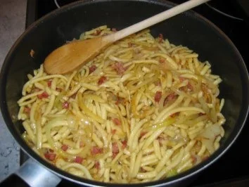 Rezept: Spätzle-Auflauf Bild Nr. 4 Spätzle-Auflauf - Rezept - Bild Nr. 4