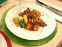 Rindfleischsalat Singapur Style mit Ananas (Uwe Hübner) - Rezept