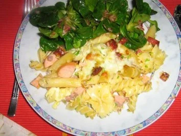 Rezept: Wurst-Nudel-Auflauf Bild Nr. 8 Wurst-Nudel-Auflauf - Rezept - Bild Nr. 8