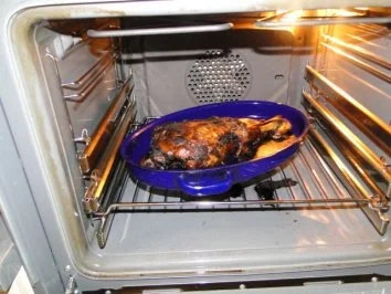 Rezept: Wildschweinkeule mit Rotweinsauce, Bild Nr. 2 Wildschweinkeule mit Rotweinsauce, - Rezept - Bild Nr. 2