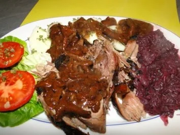 Rezept: Wildschweinkeule mit Rotweinsauce, Bild Nr. 4 Wildschweinkeule mit Rotweinsauce, - Rezept - Bild Nr. 4