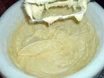 Orangen-Gugelhupf - Rezept - Bild Nr. 10