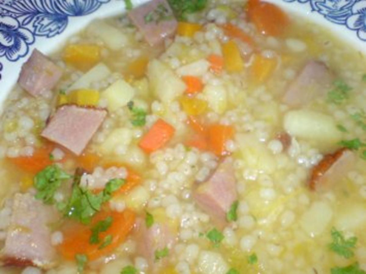 Graupensuppe, schnell, einfach, köstlich Graupensuppe, schnell, einfach, köstlich