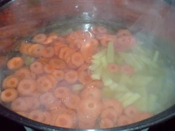 Rezept: Graupensuppe Bild Nr. 13 Graupensuppe - Rezept - Bild Nr. 13