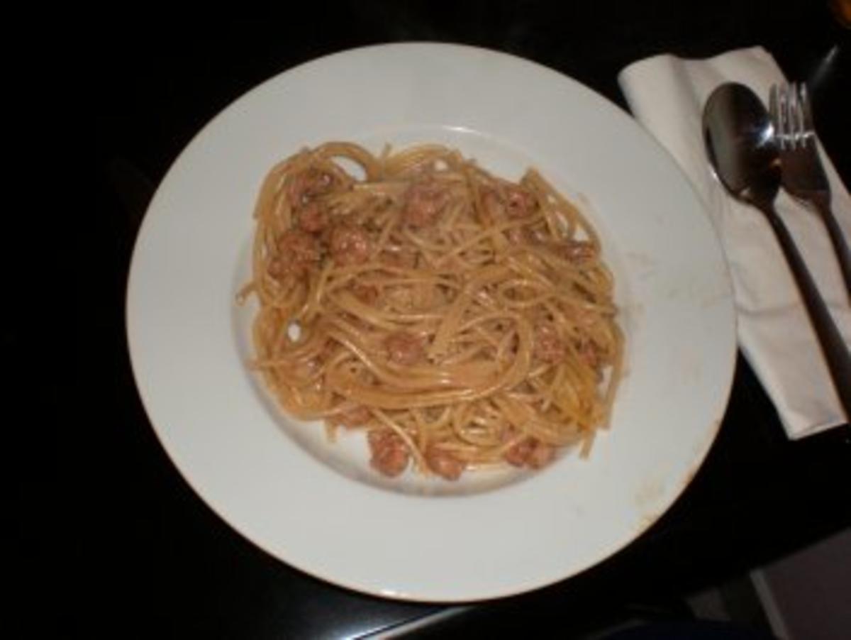 Bilder für Spaghetti an Zimtsauce mit Crevetten - Rezept