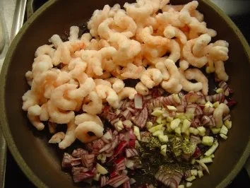 Tomaten mit Garnelen-Füllung... überbacken - Rezept - Bild Nr. 3