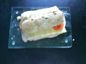 Frühstück: Walnuss-Ciabatta mit Kochschinken und Bergkäse - Rezept