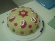 Torten: Weihnachtstorte mit Walnuss-Sahne und Marzipan - Rezept