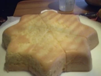 Torten: Weihnachtsstern mit Eierlikör-Kokos-Sahne - Rezept - Bild Nr. 5