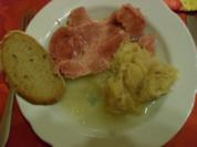 Pökelrolle mit Sauerkraut - Rezept
