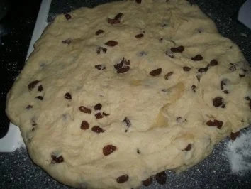 Quark-Vanille-Stollen...als Weihnachtsgeschenk für Omi+Opi ((::: - Rezept - Bild Nr. 5