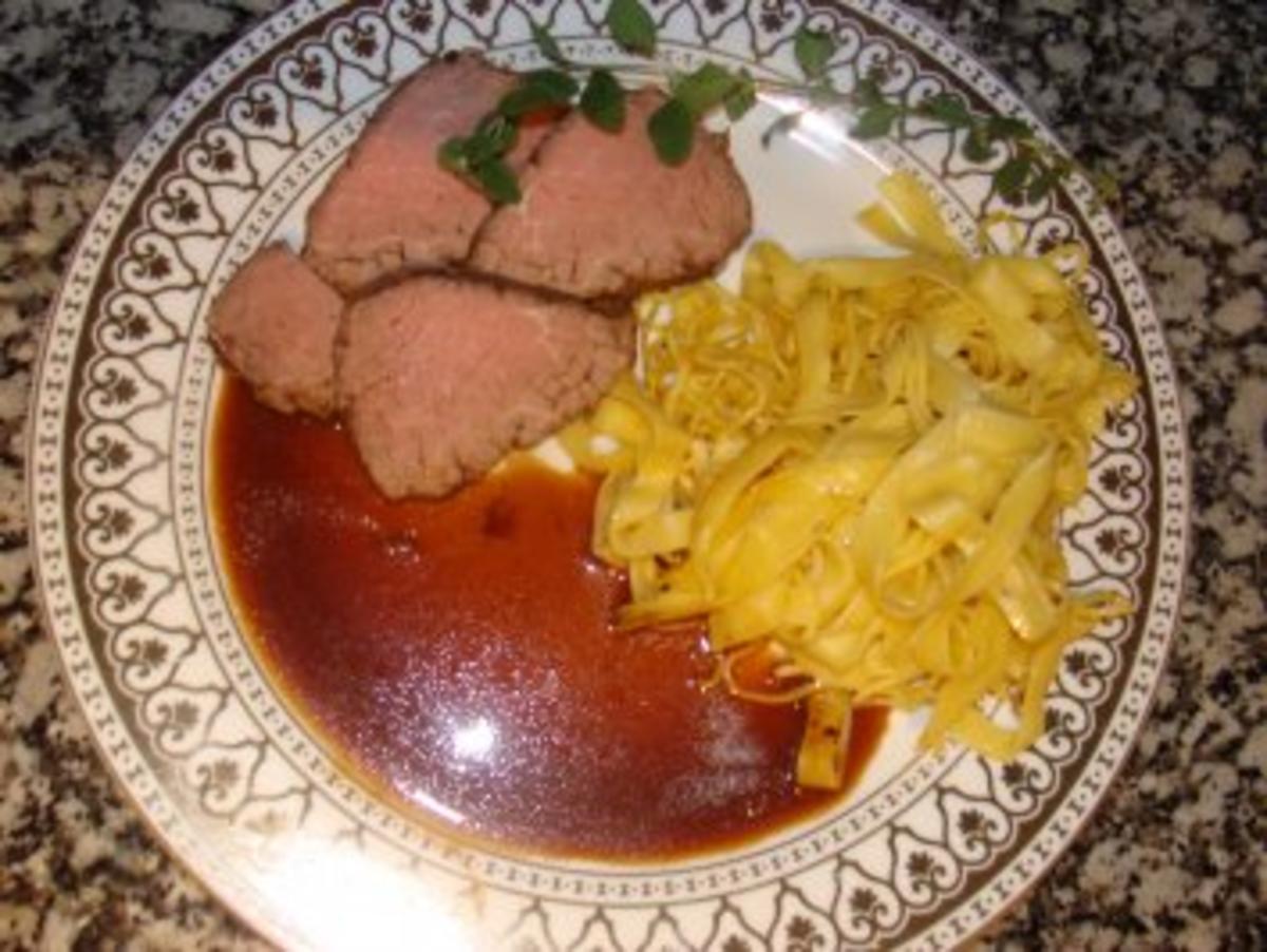 Fleisch - Rinderfilet im Ofen gegart - - Rezept - kochbar.de