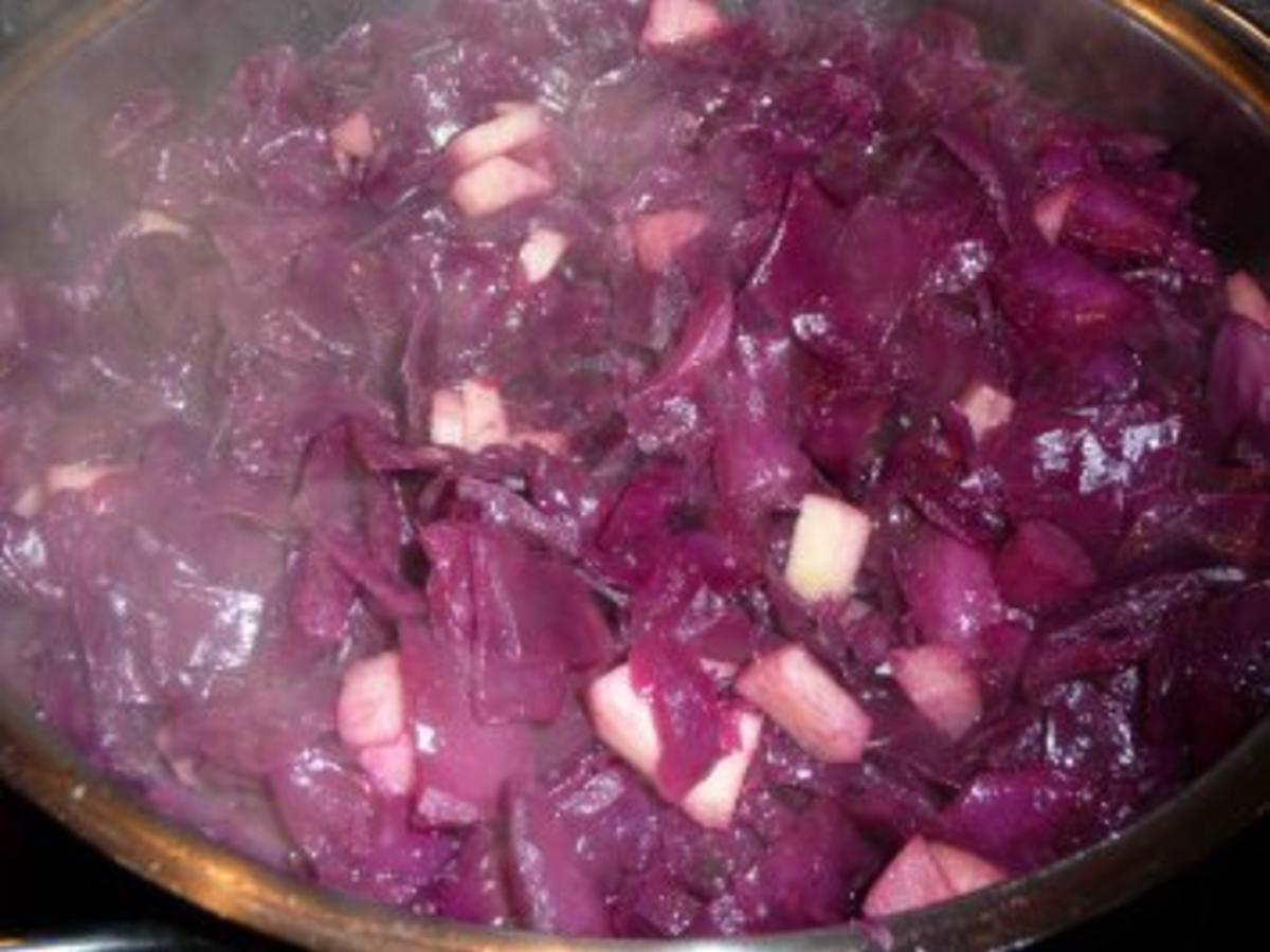 Blaukraut mit Apfel - Rezept mit Bild - kochbar.de