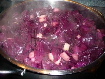 Blaukraut mit Apfel - Rezept - Bild Nr. 6