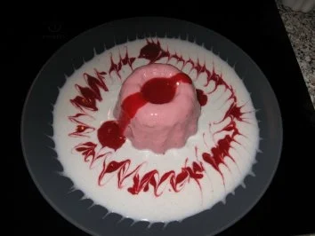 Himbeer-Joghurt-Creme mit Kokos-Vanillesoße - Rezept - Bild Nr. 3