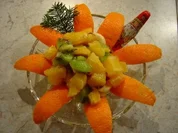 Obstsalat mit verschiedenen Serviermöglichkeiten.. - Rezept