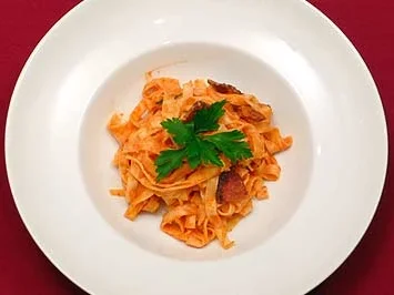 Tagliatelle alla Wodka - Rezept