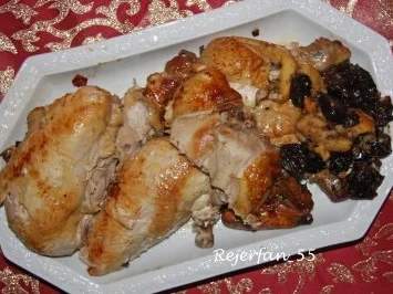 Kapaun mit Apfel-Pflaumen-Füllung - Rezept - Bild Nr. 3