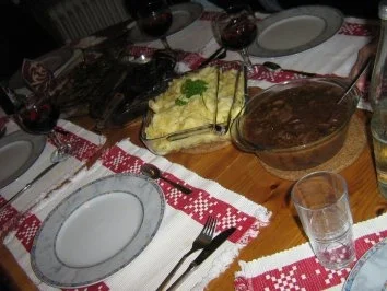 Rezept: Zweierlei Filet mit Speckbohnenpäckchen an Bandnudeln mit Rotwein-Orangen-Pilzsoße Bild Nr. 4 Zweierlei Filet mit Speckbohnenpäckchen an Bandnudeln mit Rotwein-Orangen-Pilzsoße - Rezept - Bild Nr. 4