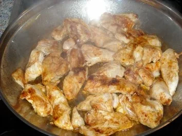 Rezept: Hähnchenpfanne mit Shii-Take-Pilze Bild Nr. 4 Hähnchenpfanne mit Shii-Take-Pilze - Rezept - Bild Nr. 4