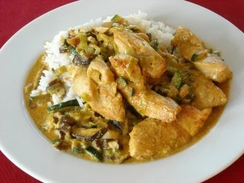 Rezept: Hähnchenpfanne mit Shii-Take-Pilze Hähnchenpfanne mit Shii-Take-Pilze - Rezept