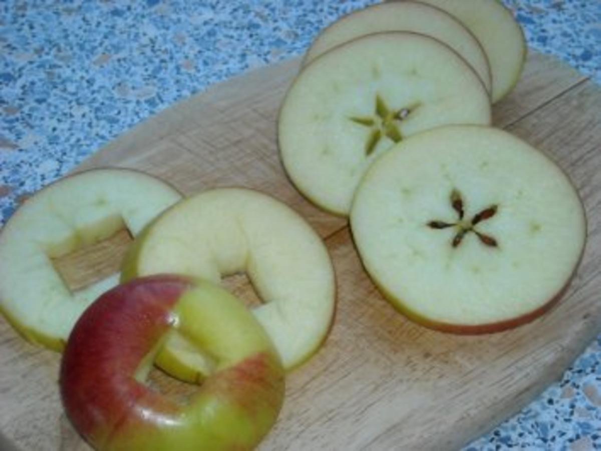 Apfelküchle mit Schokosahne - Rezept - Bild Nr. 5