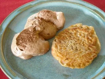 Rezept: Apfelküchle mit Schokosahne Apfelküchle mit Schokosahne - Rezept