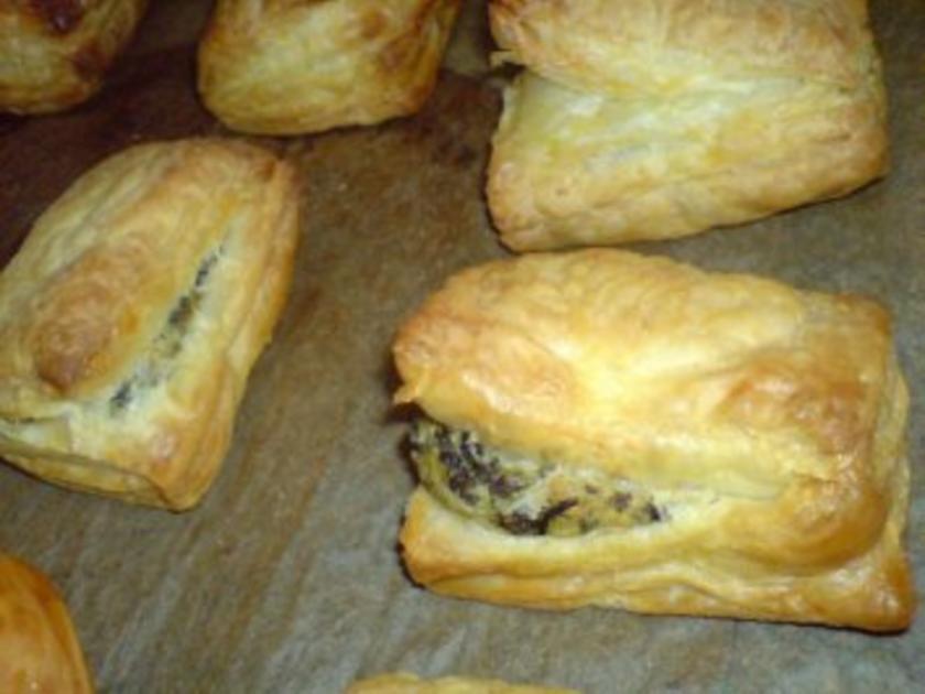 Blätterteigtaschen mit Spinat Frischkäse Füllung - einfach - von loewe_bs